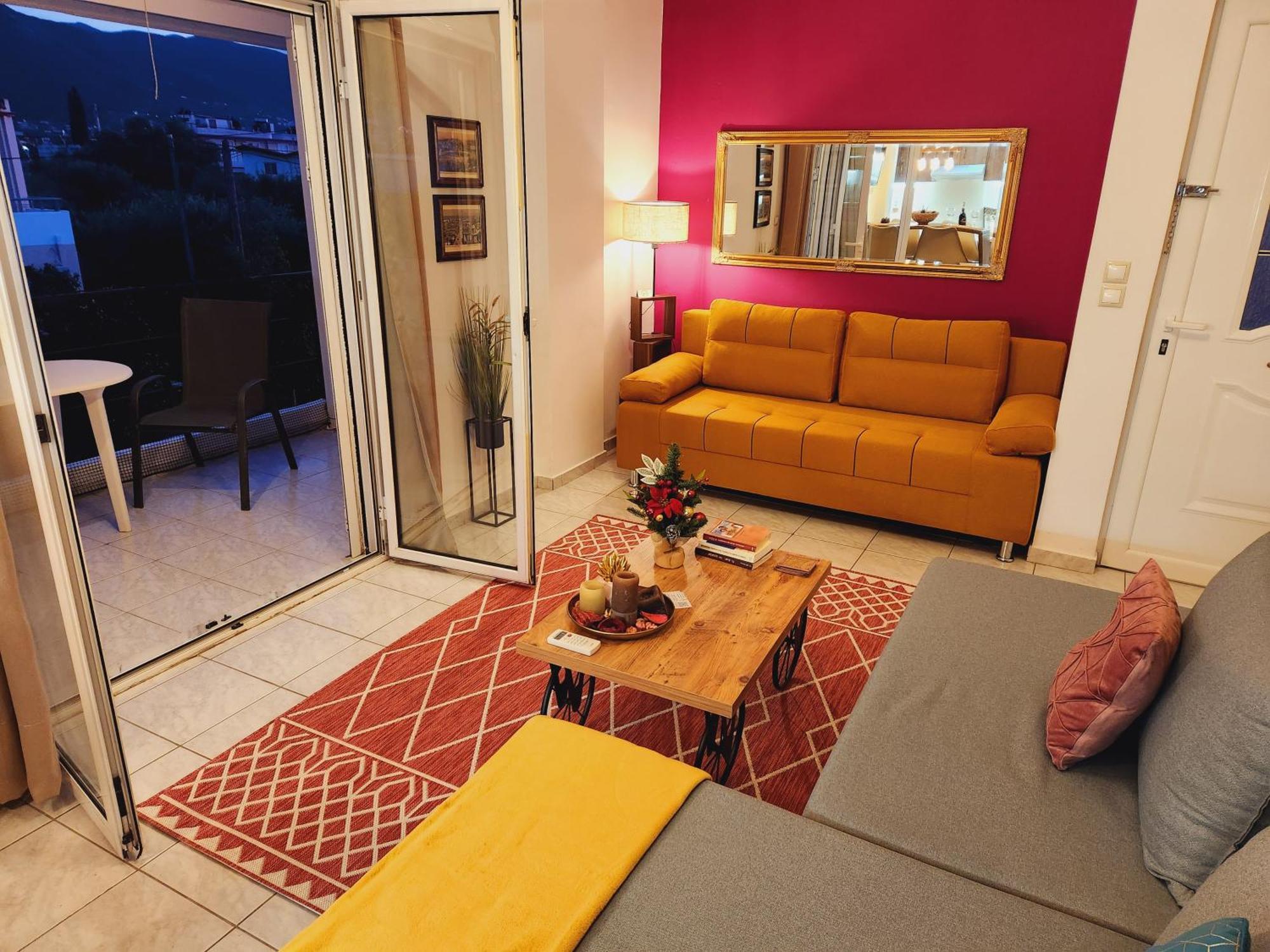 Luxury Loft Apartment Vivian パトラ エクステリア 写真