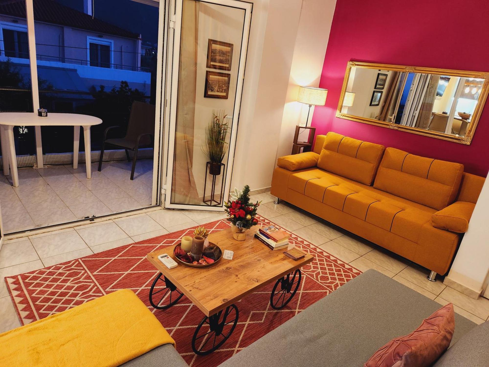 Luxury Loft Apartment Vivian パトラ エクステリア 写真