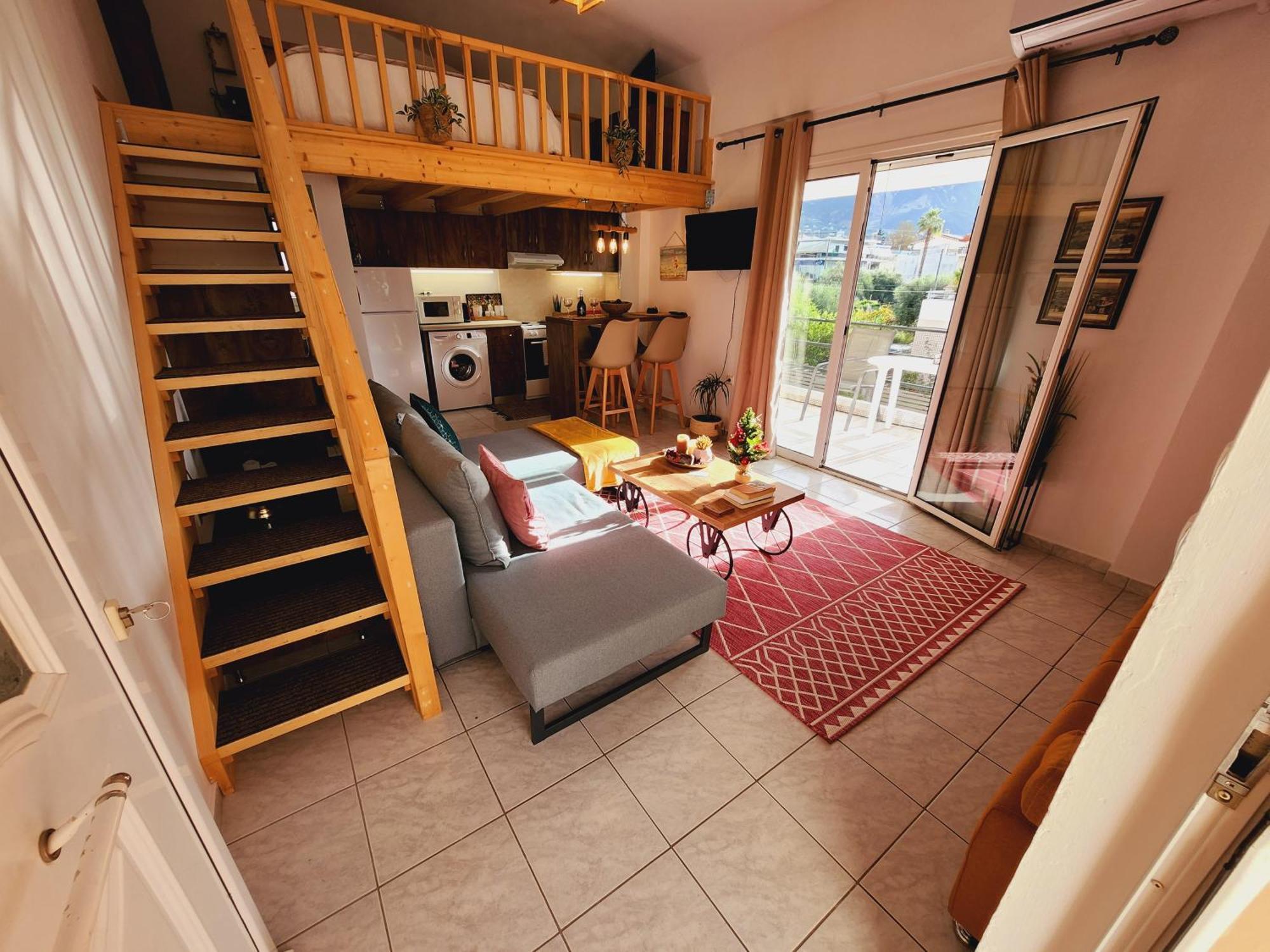 Luxury Loft Apartment Vivian パトラ エクステリア 写真