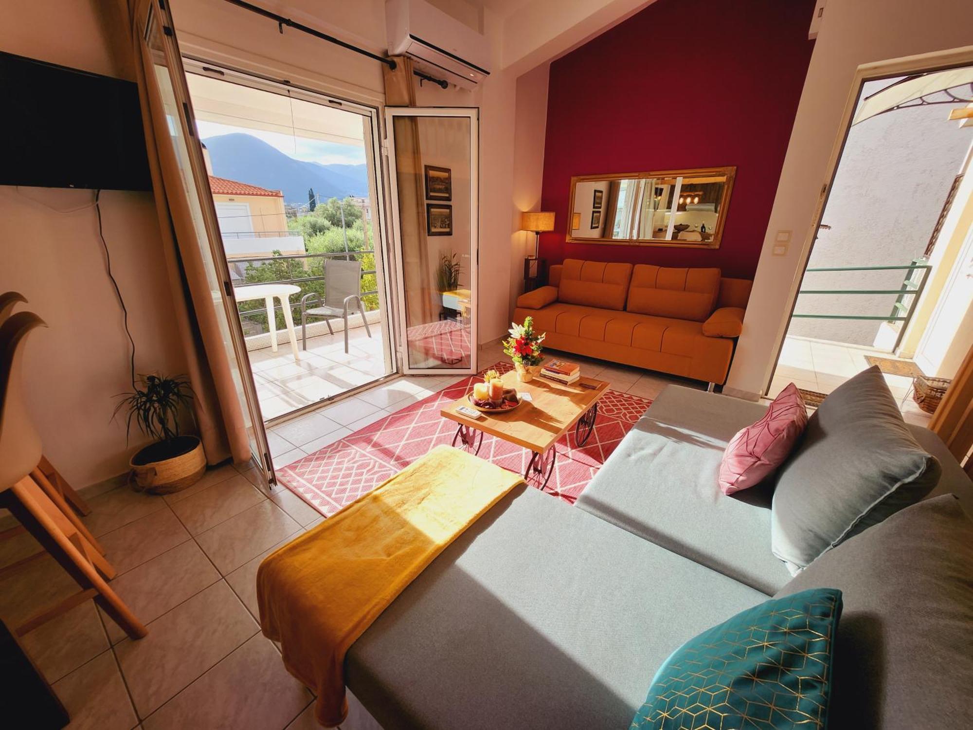 Luxury Loft Apartment Vivian パトラ エクステリア 写真